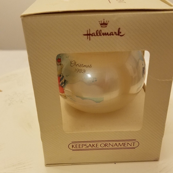 Vintage Hallmark Glass Keepsake Ornament 1983 Shirt Tales - Picture 2 of 10